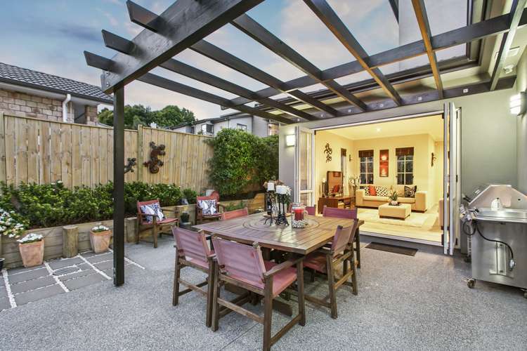 4 Mebis Way Flat Bush_3