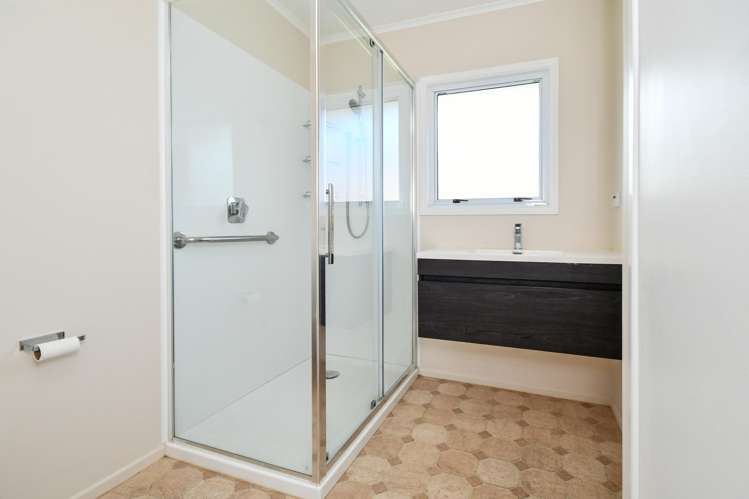 3/7 Halcyon Place Papatoetoe_7