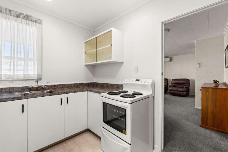 2/24 White Street Taradale_6