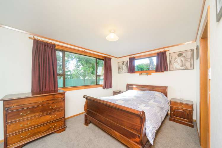 14a York Place Awapuni_13