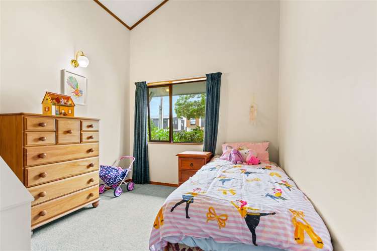 102 Beach Road Te Atatu Peninsula_19