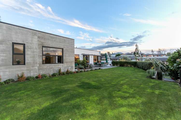 82 Karamea Street Whalers Gate_20