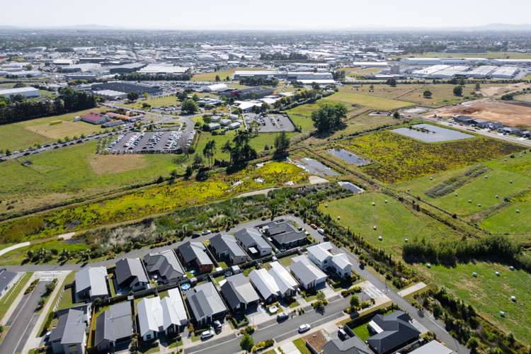 13 Mana Drive Baverstock_15