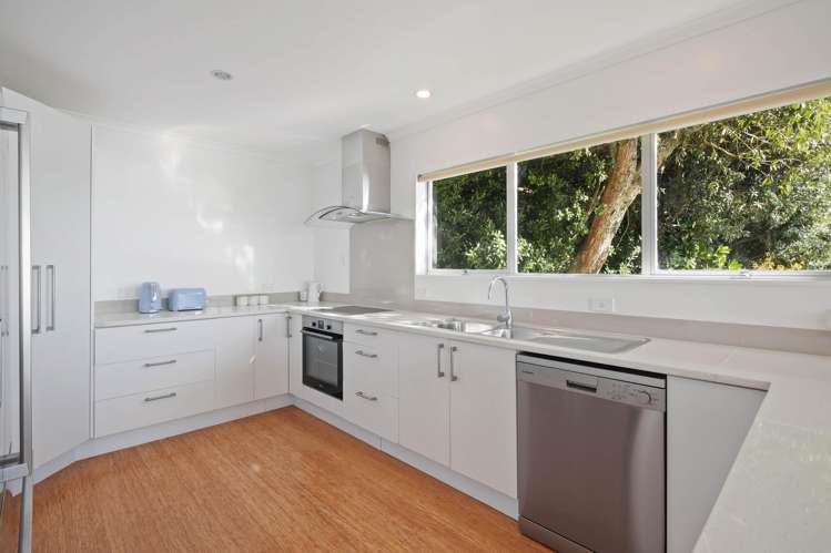 59 Torkar Road Clarks Beach_7