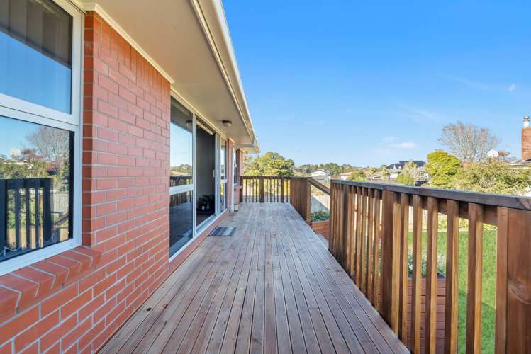 73 Kimber Hall Avenue Mt Roskill_16
