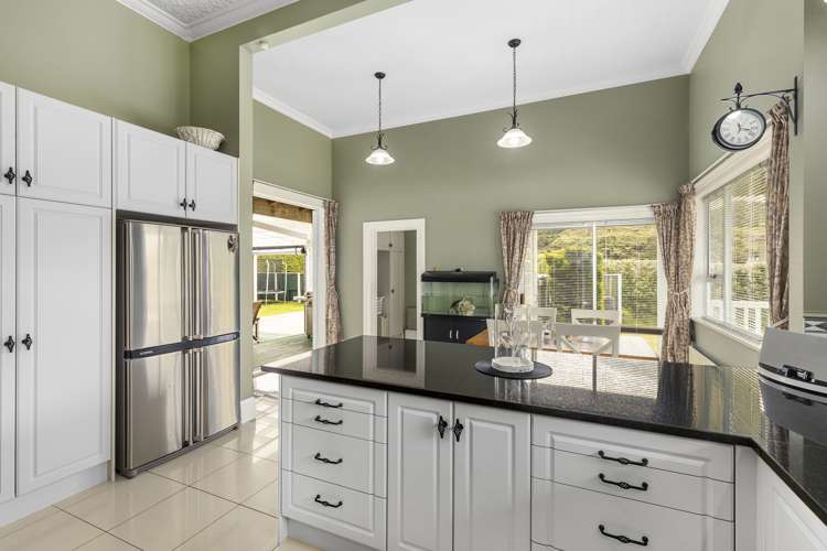 160 Kaitangata Crescent Kelson_9