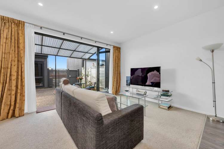 166 Seventh View Avenue Beachlands_6