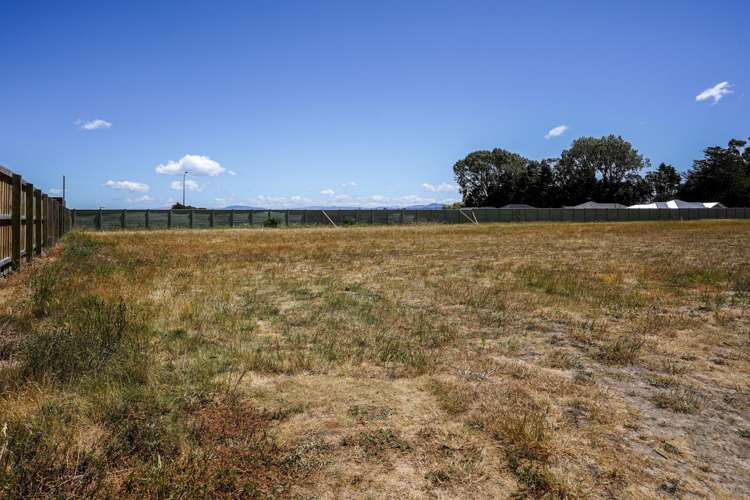 18 Bowmaker Crescent Woodend_4