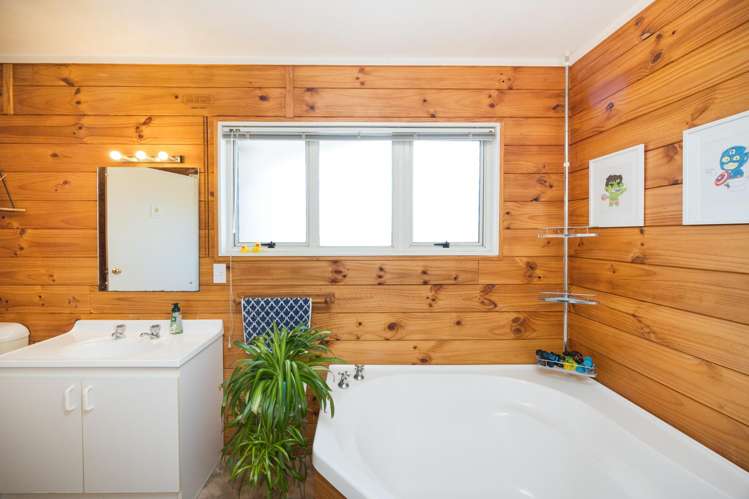 7C Mountfort Grove Feilding_34