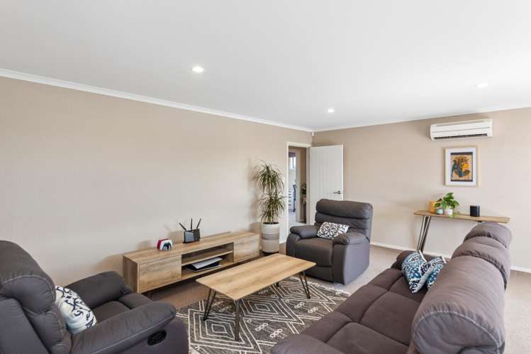 7 Medallion Court Kelvin Grove_6
