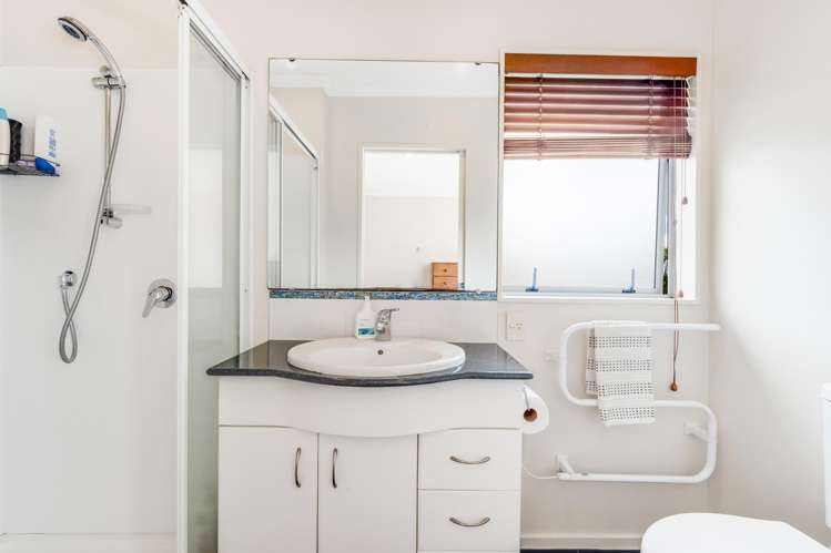 333 Chapel Road East Tamaki_8