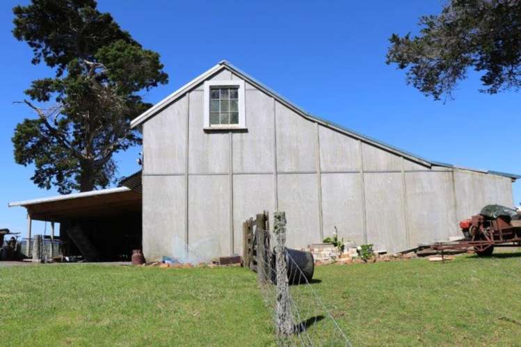 132 Kereru Road Glen Massey_14