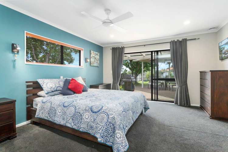 4 Trossach Place Wattle Downs_14
