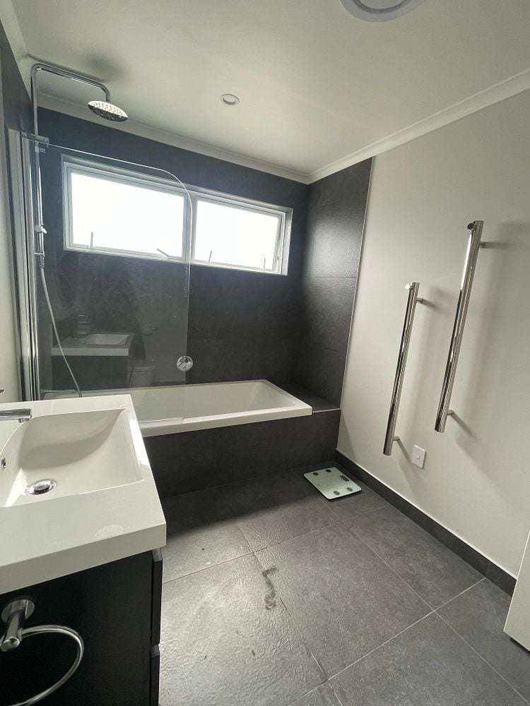 21 Yulia Road Flat Bush_19