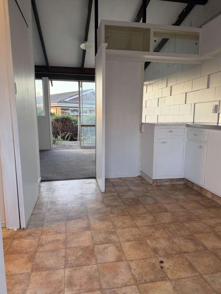 2/128 Farquhar Road Glendene_11