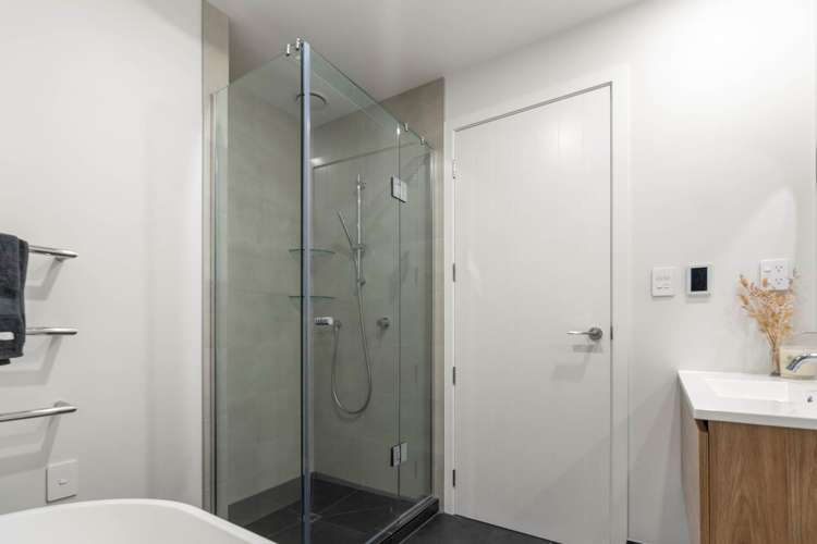 1/21 Mizpah Road Waiake_32