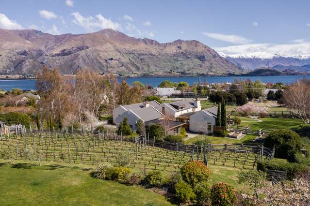 239b Beacon Point Road Wanaka_1