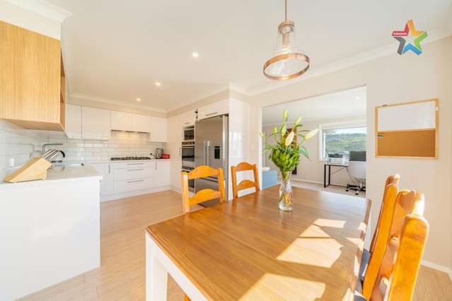 2 Otira Grove Kelson_3