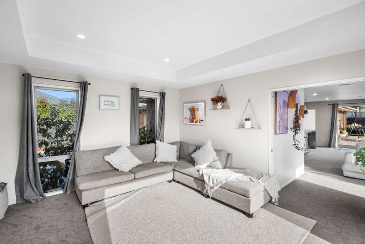 9 Kingsbridge Drive Burwood_7