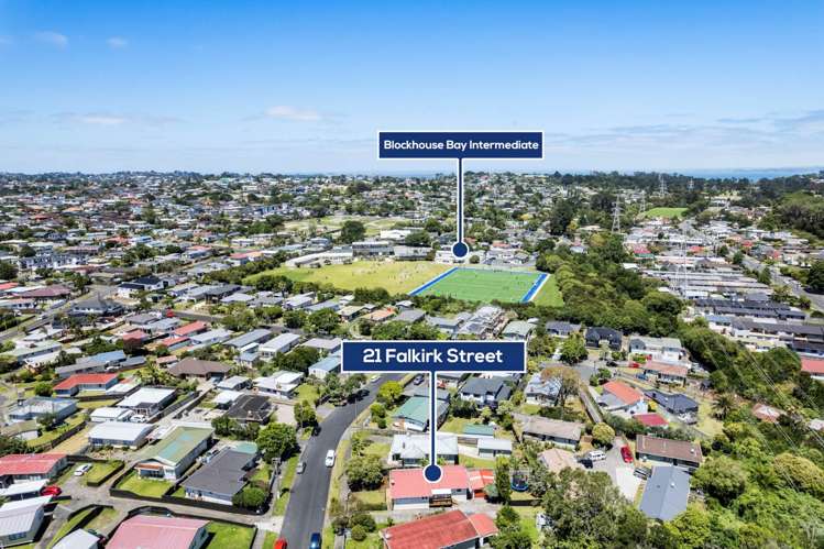 21 Falkirk Street Blockhouse Bay_13