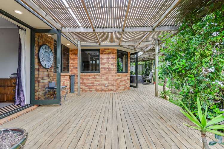 18 Limousin Place Grandview Heights_23