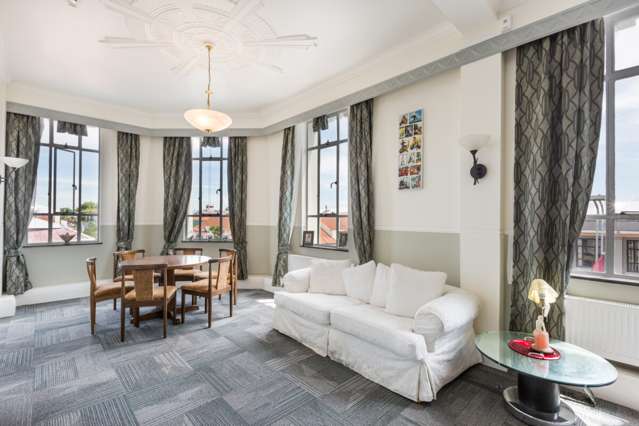 Level 1, 129  Heretaunga Street West Hastings Central_4