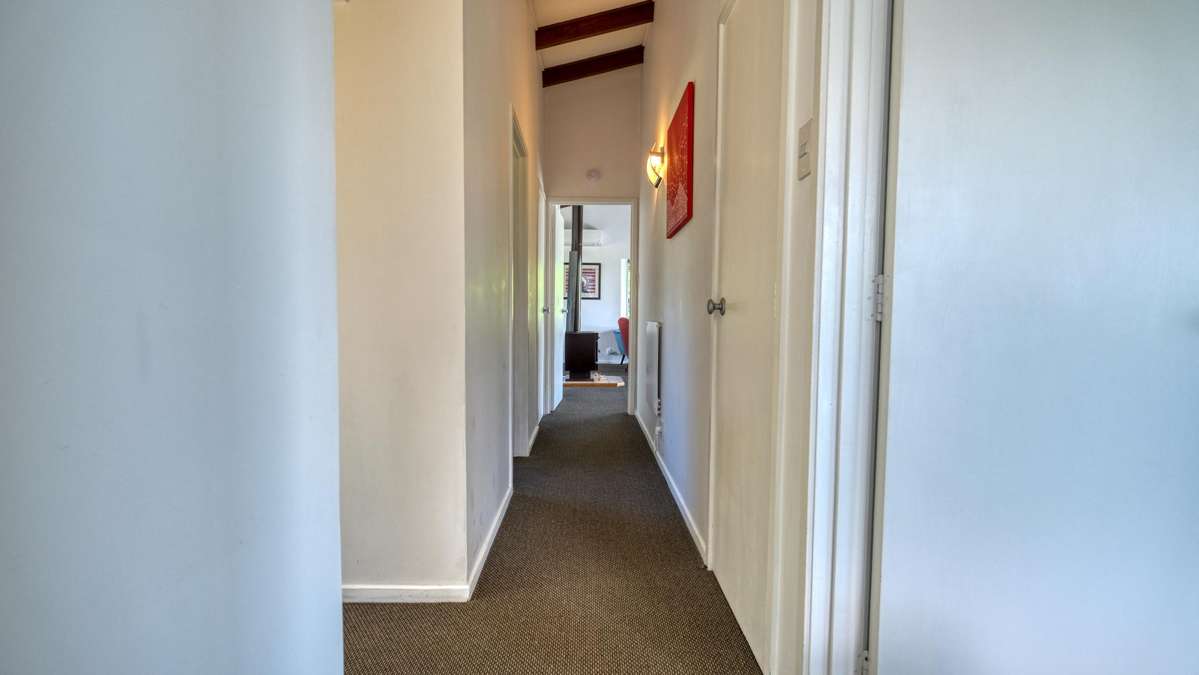 11 Cable Bay Block Road_4