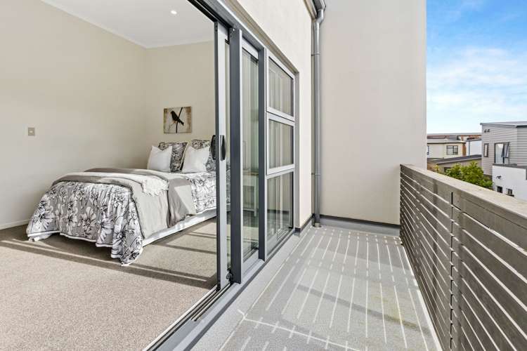 176 Hobsonville Point Road Hobsonville_9