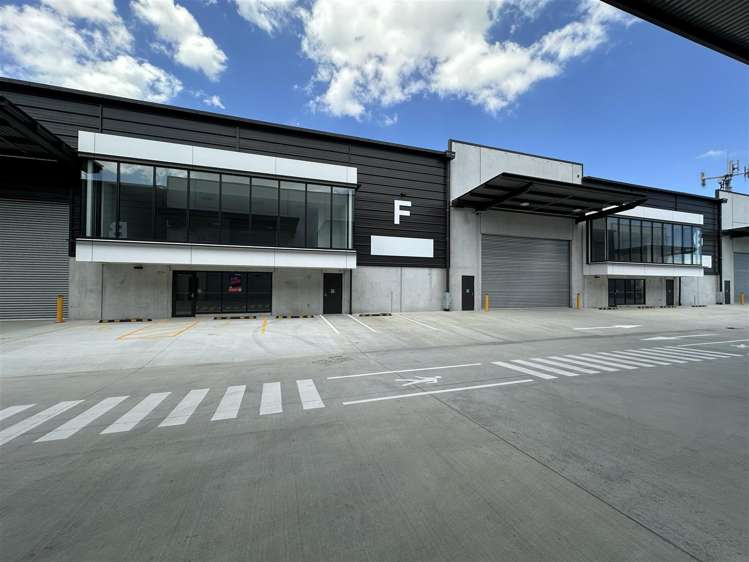 Unit F, 8 Chonny Crescent Manurewa_1