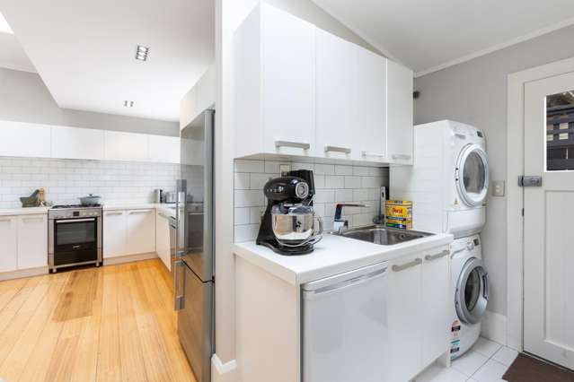 50 Freyberg Street Lyall Bay_4