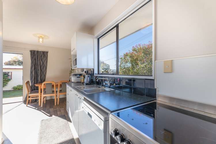 33 Lenton Street Aranui_4