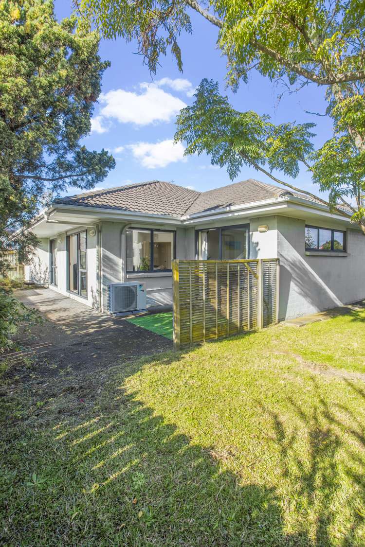 2/20 Marbeth Court Botany Downs_6