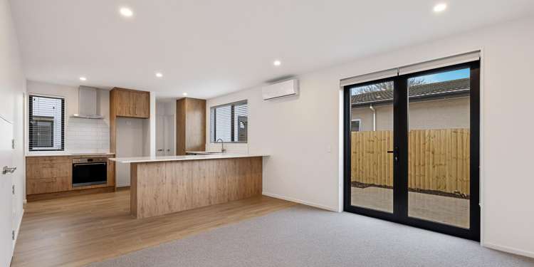 2/249 Lyttelton Street Spreydon_4