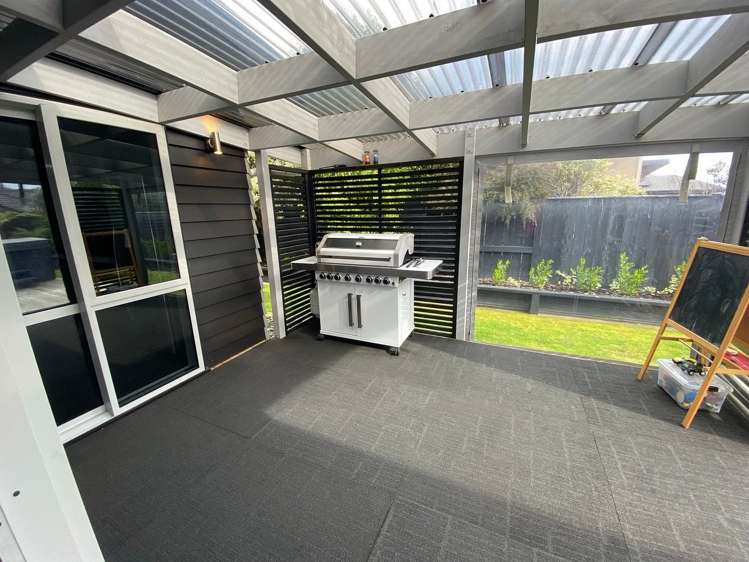 6 Chestnut Close Kelvin Grove_7