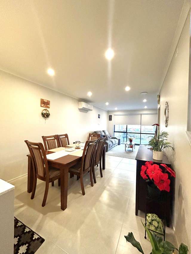 53 Haddington Drive Flat Bush_3