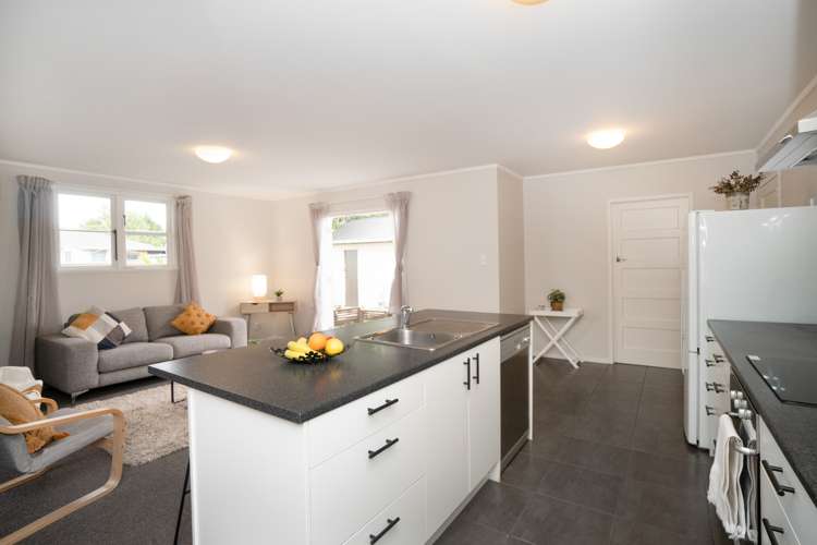 197 Vogel Street Roslyn_11