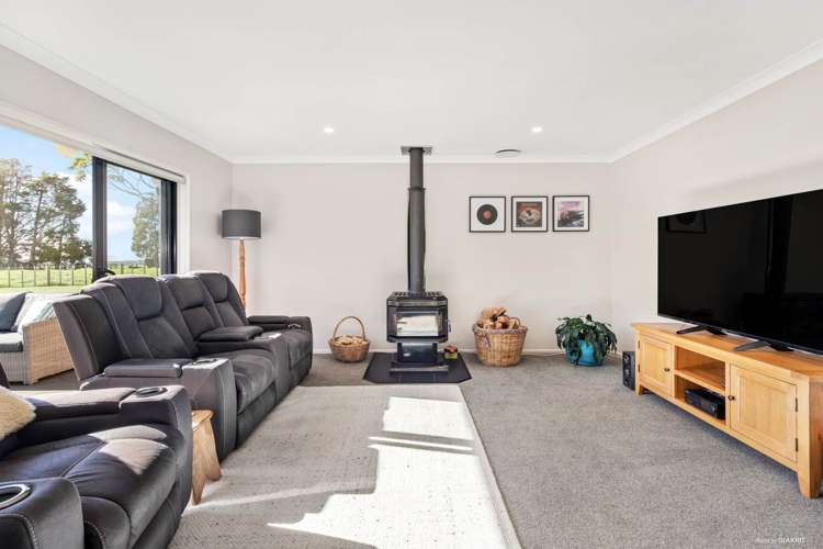 24 Seagrove Road Waiau Pa_8