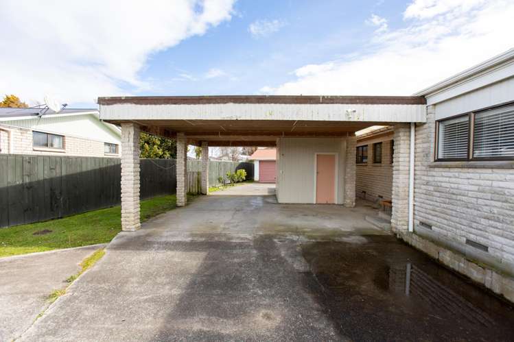 2 McQuarrie Place Ngatea_11