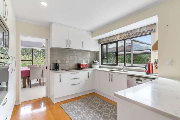 27 Centorian Drive Windsor Park_25