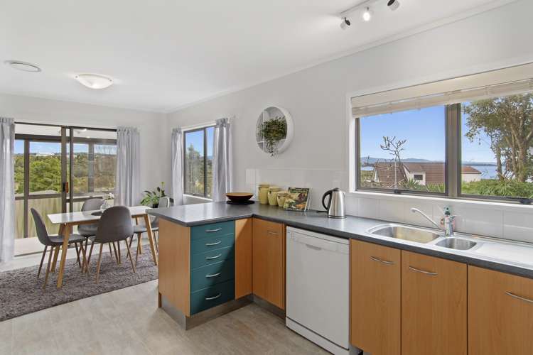 16 Westwood Street Bellevue_9