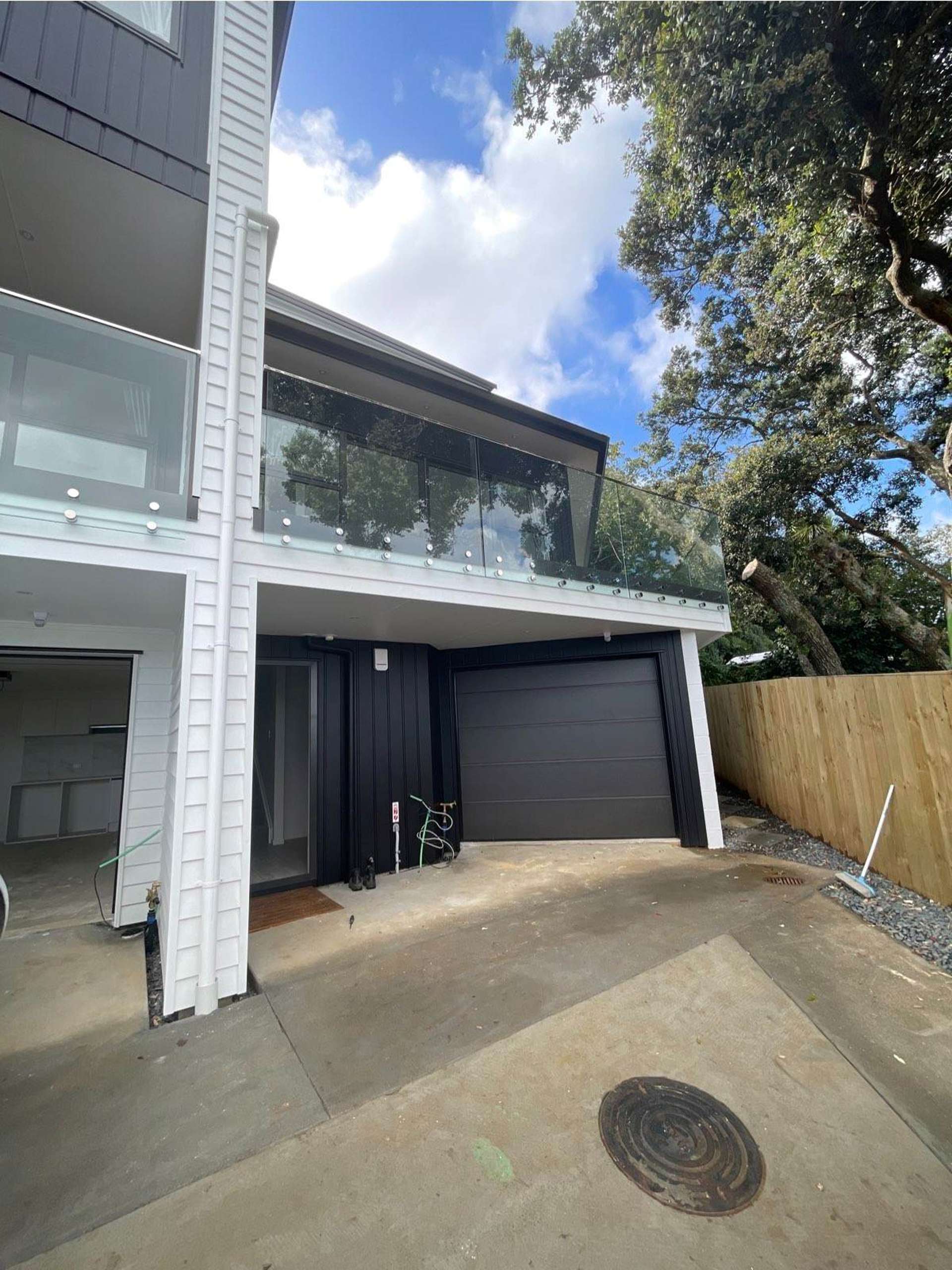 7/874A Mount Eden Road Three Kings_0