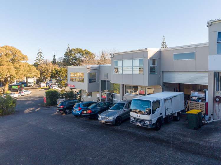 2/27 Ashfield Road Wairau Valley_11