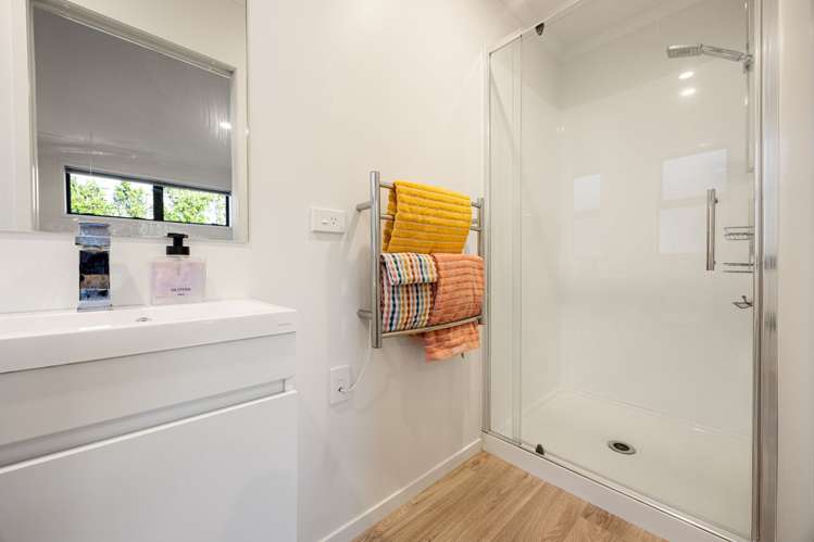 43c Heathfield Avenue Puketaha_17