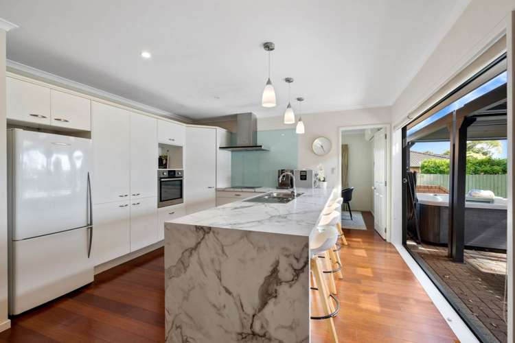 22 Flora Place Wattle Downs_6