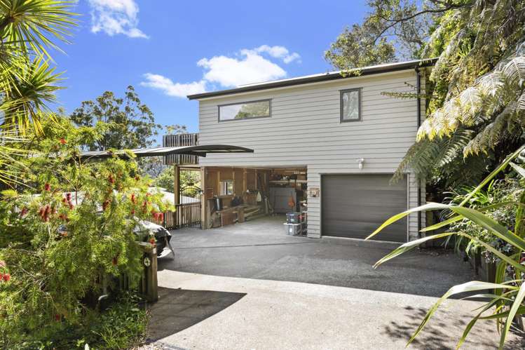 39 Arapito Road Titirangi_6