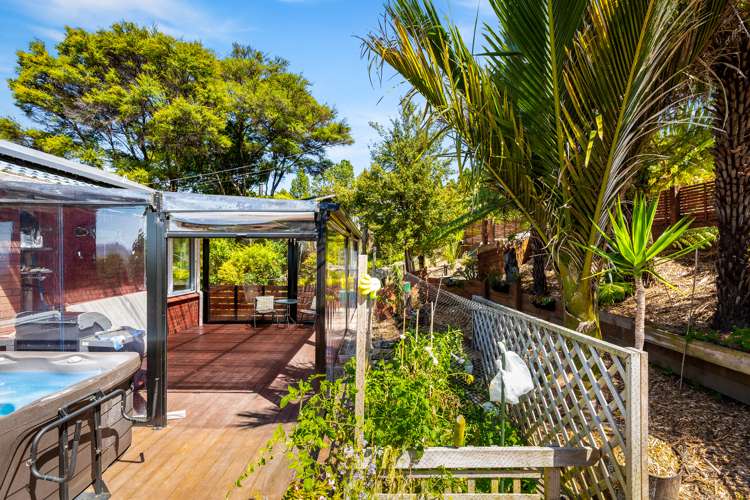 9 Lancewood Avenue Titirangi_7