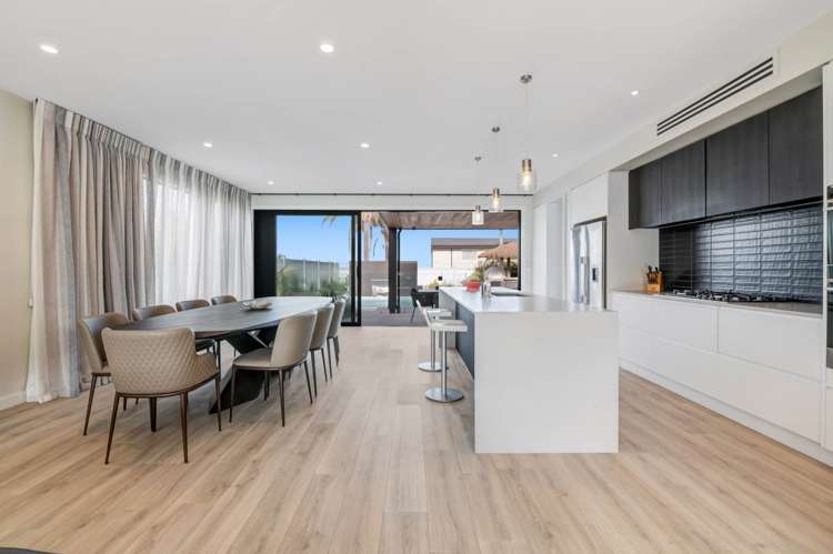 1023 Whangaparaoa Road Tindalls Beach_19