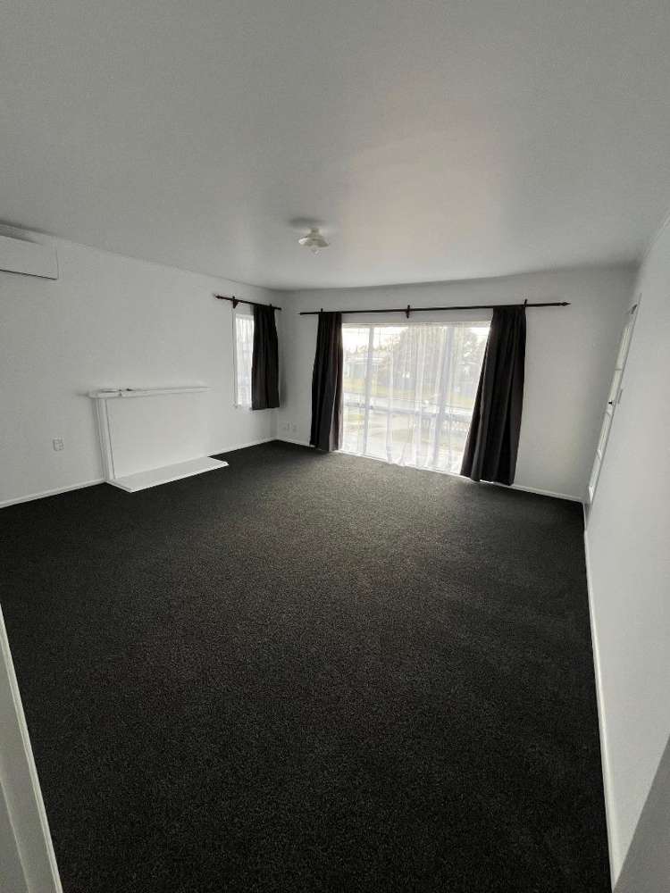 1 Bell Road 11073_3