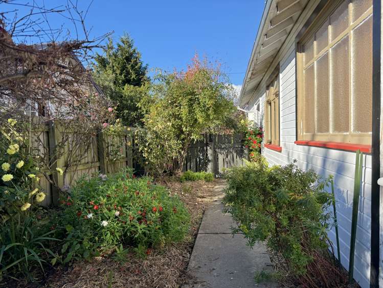 8 Paul Street Waimate_32