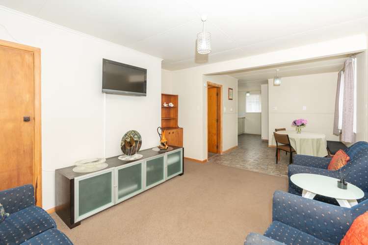 10 Byron Road Enderley_8